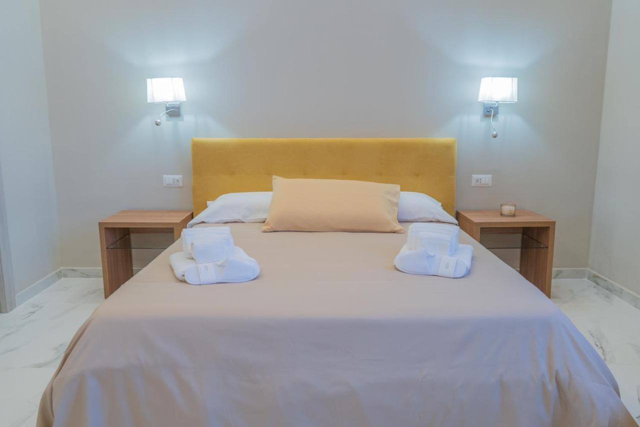 Le Suite Crotone Ngoại thất bức ảnh